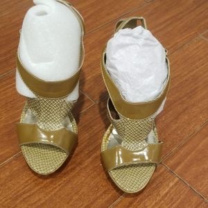 Bakers heeled sandals